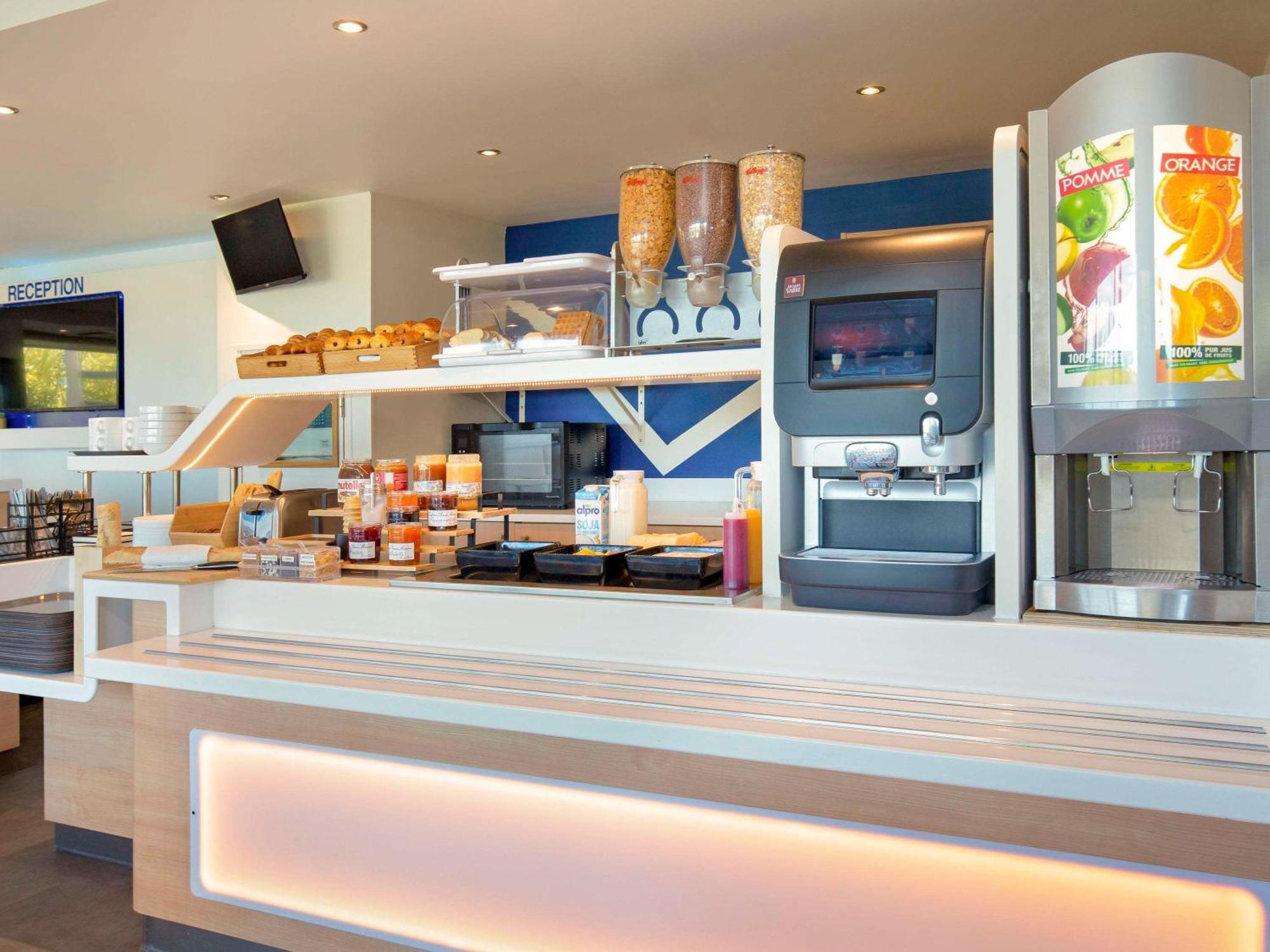 Ibis Budget Saint-Maximin Eksteriør billede